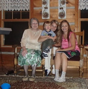  Aunt Heather, Mommy,me and Nana!